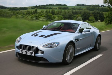 Aston Martin V12 Vantage - nuova gallery ufficiale