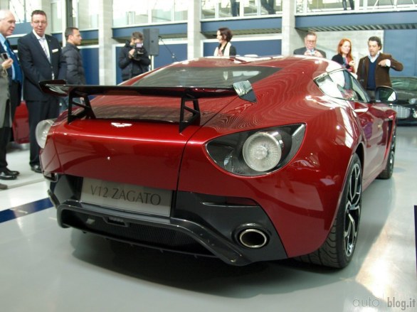 La presentazione Europea della Aston Martin V12 Zagato