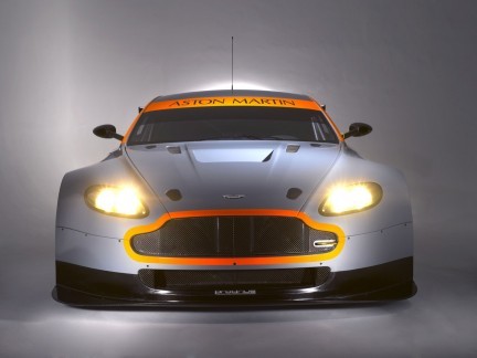 Aston Martin Vantage GT2