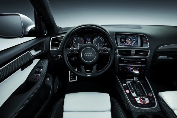 Audi SQ5 TDI: V6 biturbo diesel da 313 cavalli