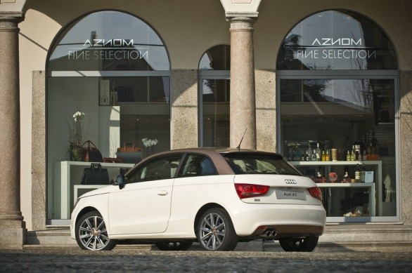 Aznom Audi A1