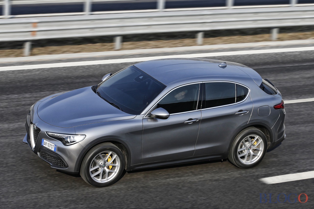 alfa-romeo-stelvio-31.jpg