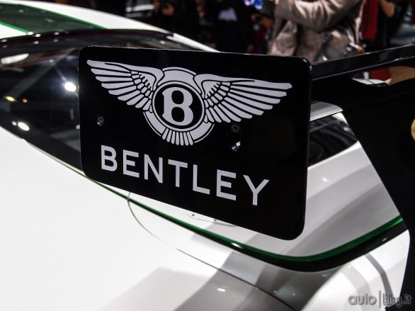 Bentley Continental GT3 al Salone di Parigi 2012 Live