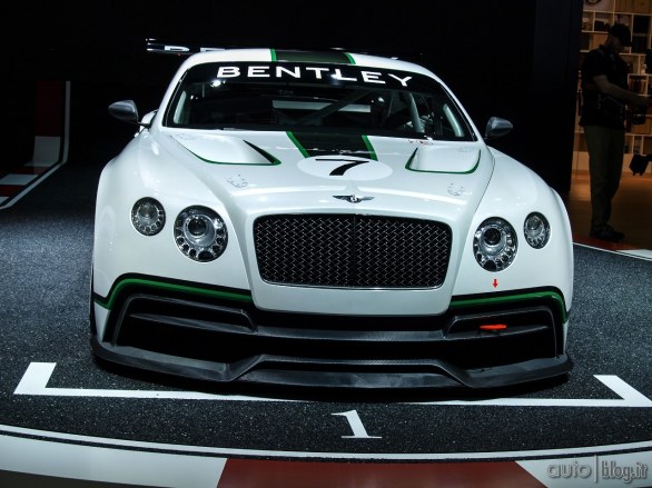 Bentley Continental GT3 al Salone di Parigi 2012 Live