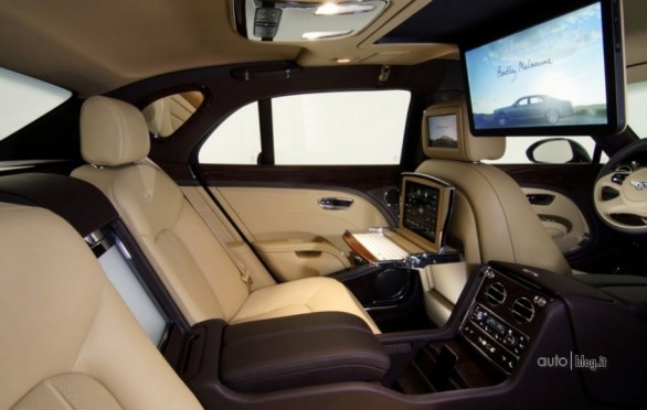 Bentley Mulsanne Executive Edition: un ufficio su ruote nel top del lusso