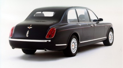 Bentley regina Elisabetta II