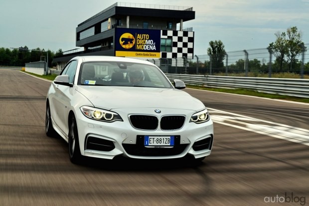 BMW 235i