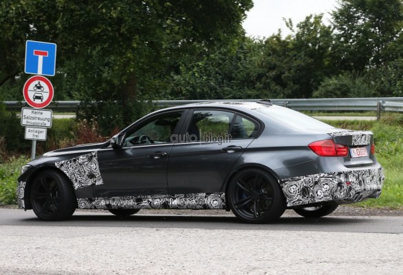 BMW M3 F30: nuove foto spia della berlina sportiva dell'Elica