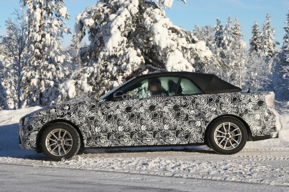 BMW Serie 2 Cabriolet: foto spia della nuova convertibile