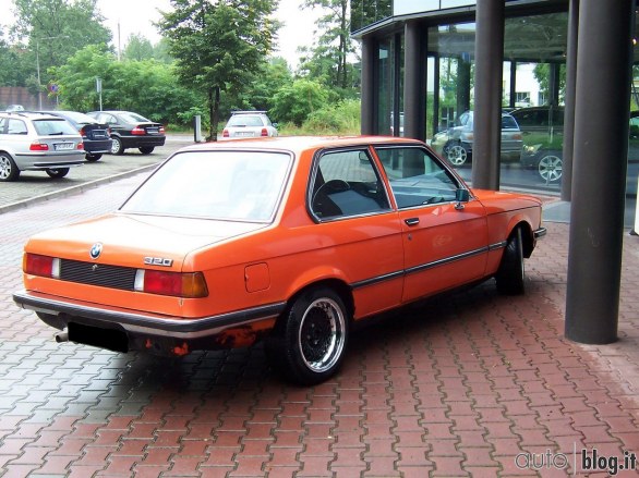 BMW Serie 3 E21