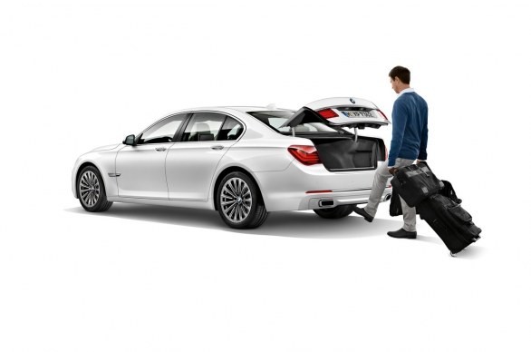 BMW Serie 7 my 2012: il facelift di metà carriera della 7er
