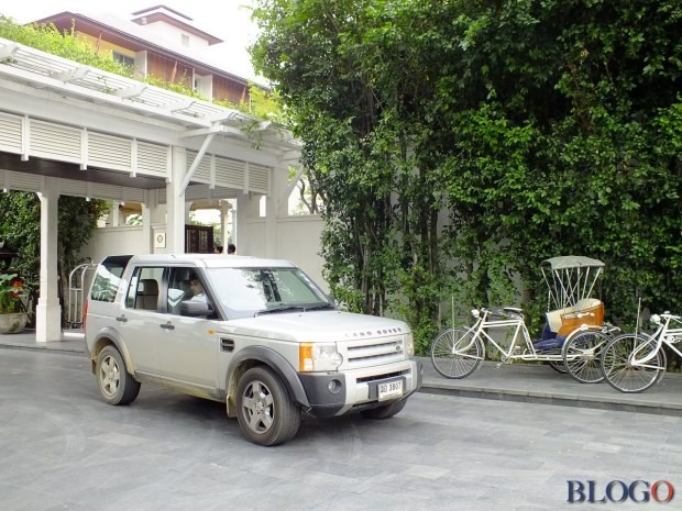 Buddismo, Wat, lusso e sorrisi; viaggio in Tailandia con la Land Rover Discovery