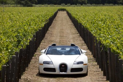 Bugatti Veyron Grand Sport: le nuove foto ufficiali