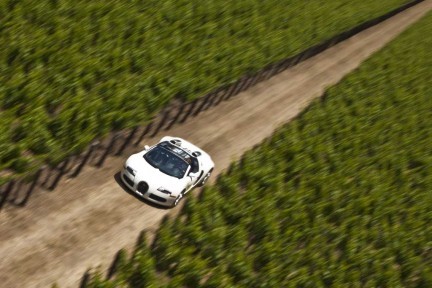 Bugatti Veyron Grand Sport: le nuove foto ufficiali