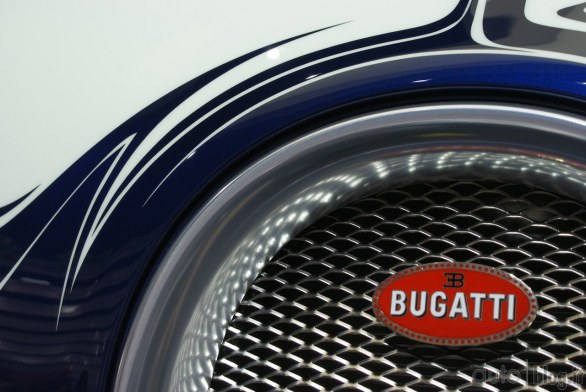 Bugatti Veyron L'Or Blanc - Salone di Francoforte Live 2011
