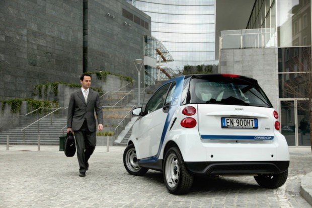 Carsharing a Milano: il confronto tra Car2Go ed Enjoy