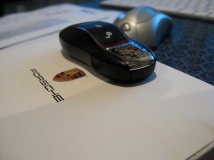 Chiavetta USB a forma di Porsche Panamera
