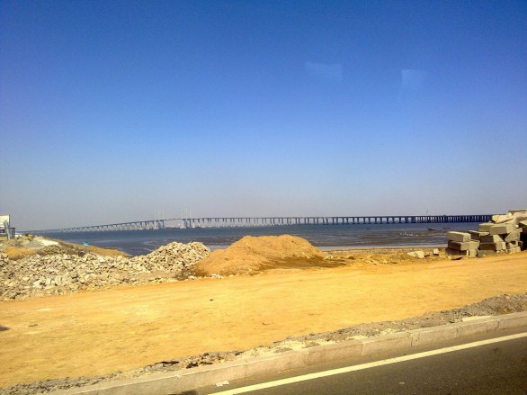 Cina, Jiaozhou Bay Bridge