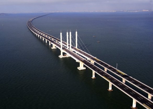 Cina, Jiaozhou Bay Bridge