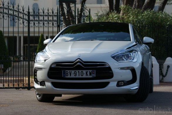 Citroën DS5 bianca