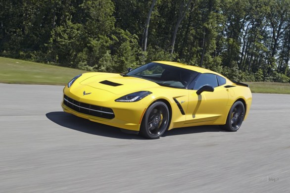 Corvette Stingray: nuove immagini