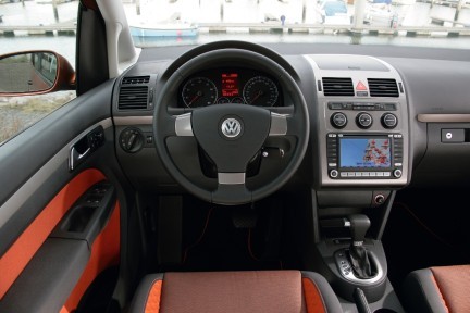 Volkswagen Cross Touran