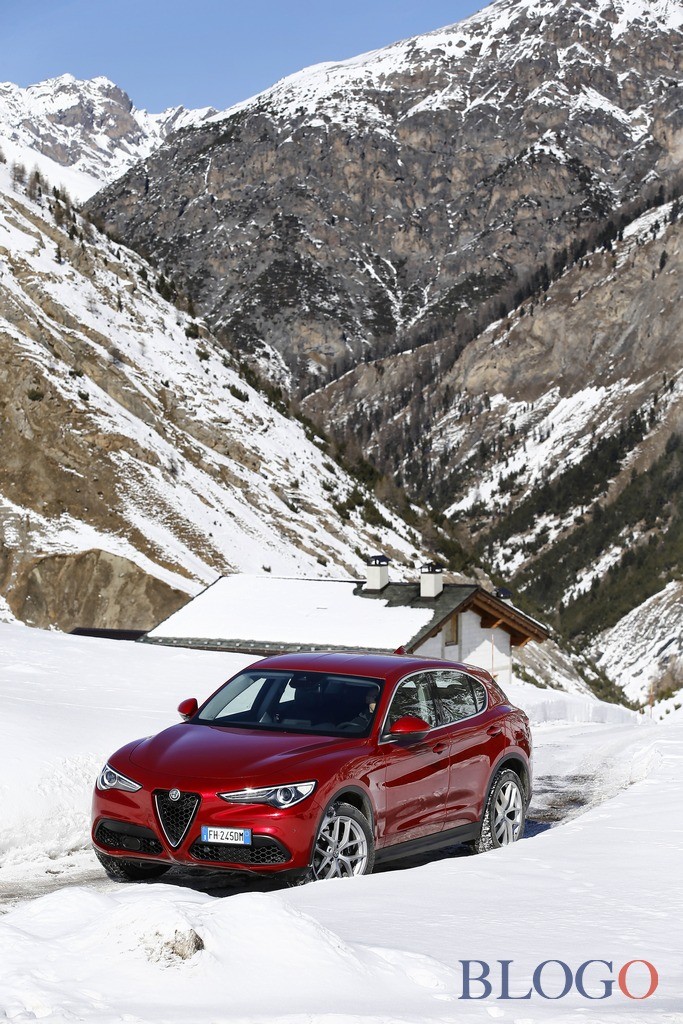 alfa-romeo-stelvio-58.jpg