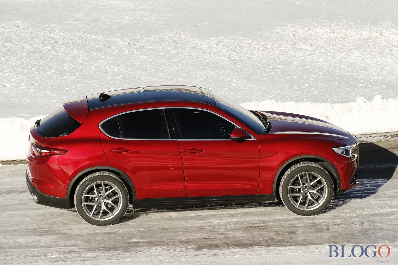 alfa-romeo-stelvio-95.jpg