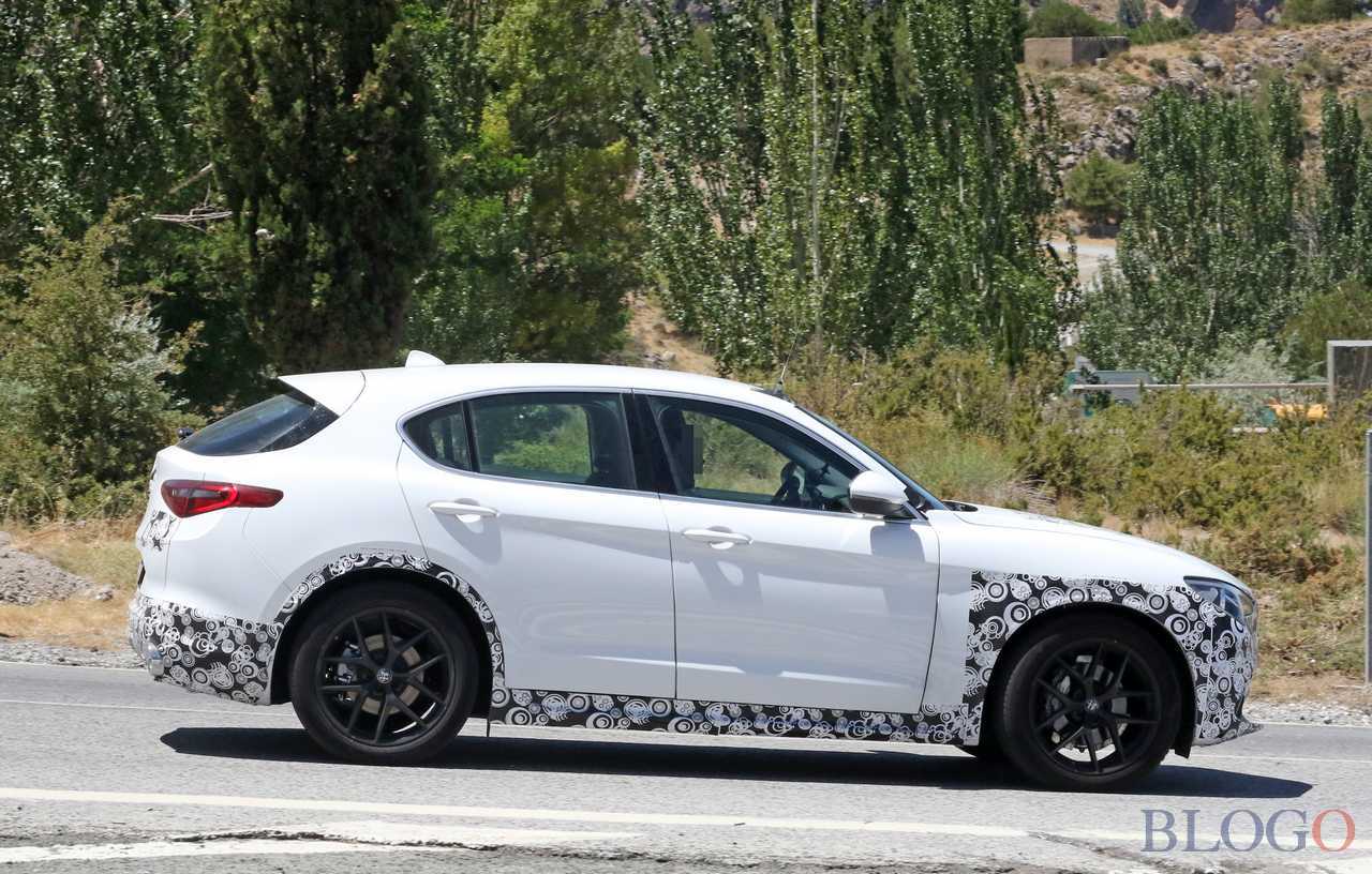 alfa-romeo-stelvio-facelift-7.jpg