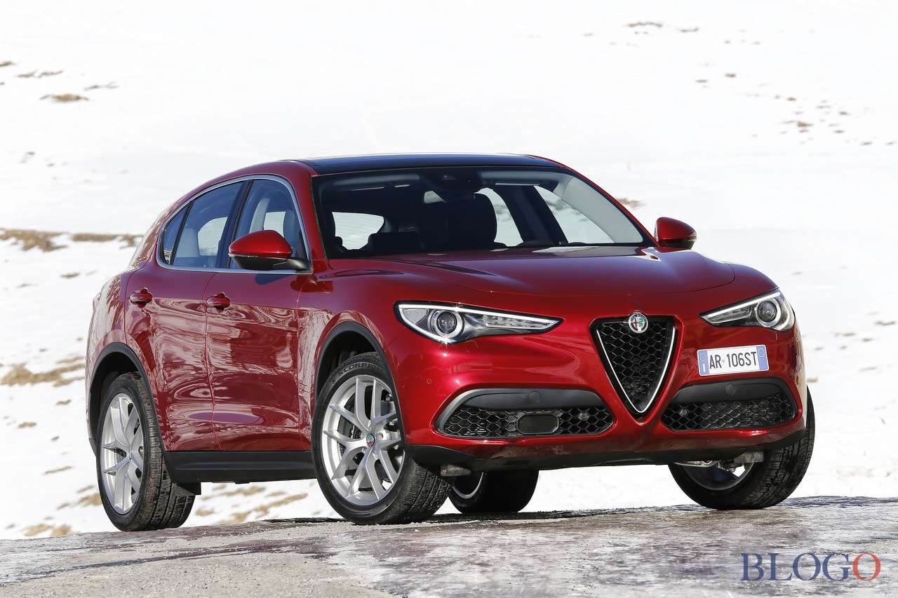 alfa-romeo-stelvio-112.jpg