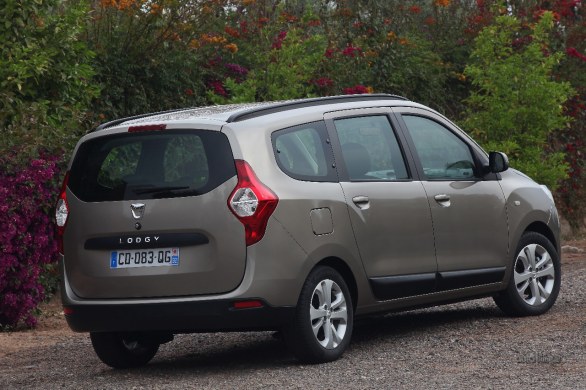 Dacia Logan e Dacia Sandero al Salone di Parigi 2012