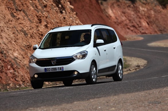 Dacia Logan e Dacia Sandero al Salone di Parigi 2012