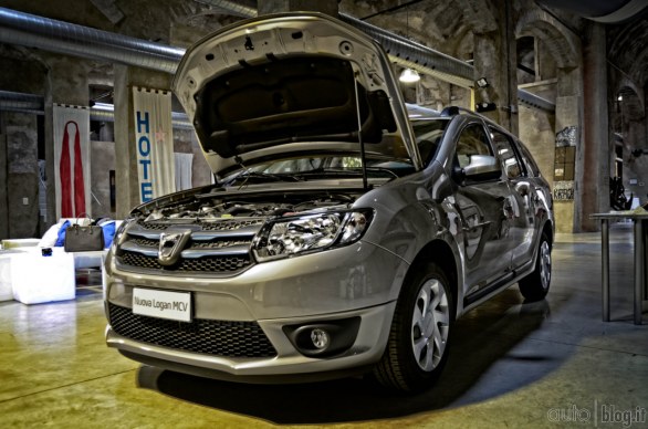 Dacia Logan MCV 2013: prova su strada