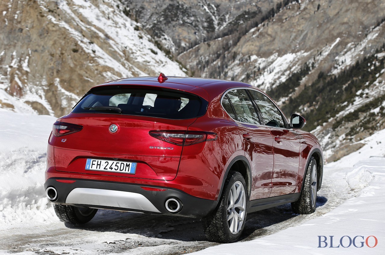 alfa-romeo-stelvio-59.jpg