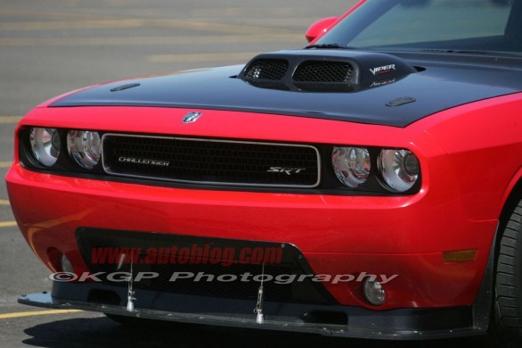 Dodge Challenger SRT-10 - foto spia