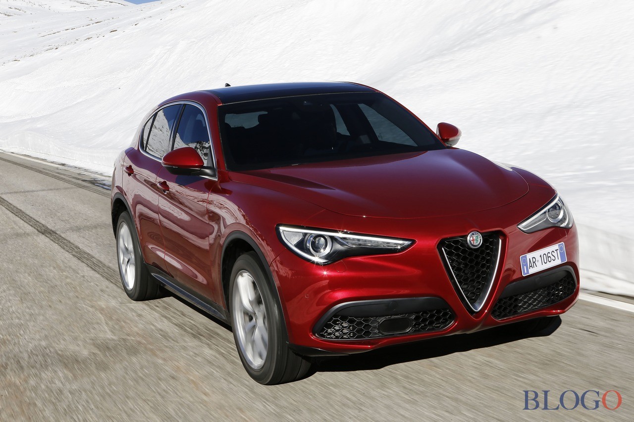 alfa-romeo-stelvio-105.jpg