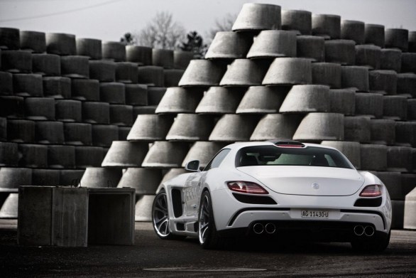 FAB Design Mercedes SLS Gullstream