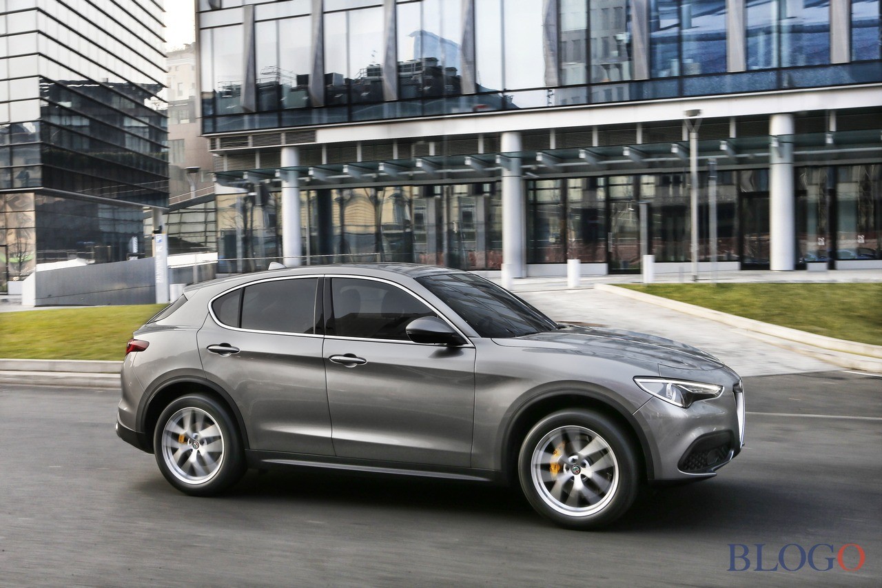 alfa-romeo-stelvio-24.jpg