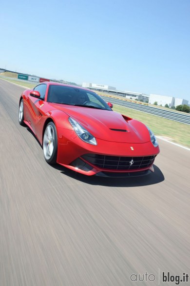 Ferrari F12berlinetta: prime impressioni di guida a caldo