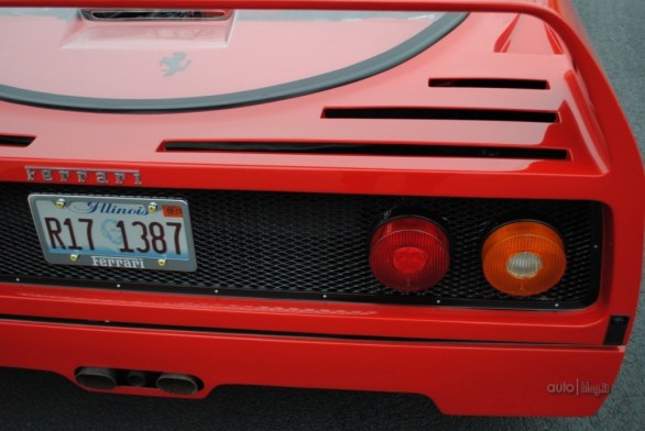 Ferrari F40 Replica: è basata sulla Pontiac Fiero