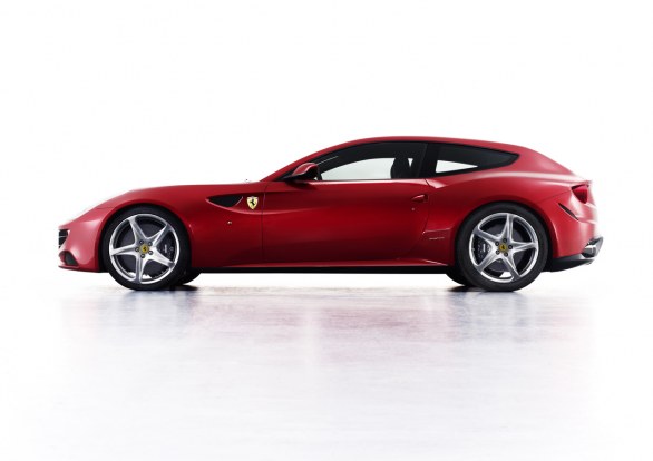 Ferrari FF: nuove foto ufficiali