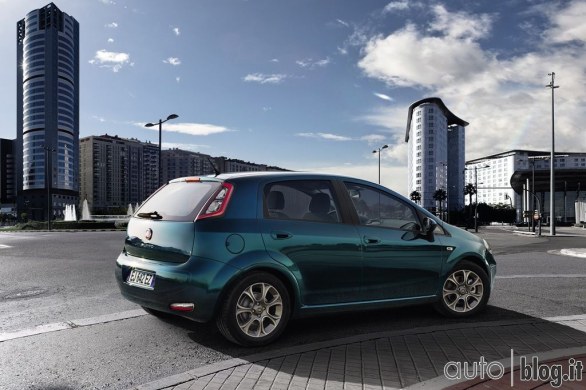 Guarda la fotogallery della Fiat Punto 2013