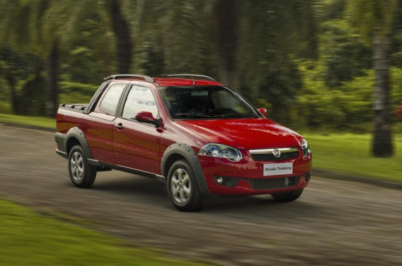 Fiat presenta tre novità per il mercato brasiliano, la Siena EL, la Palio e la Strada my2013