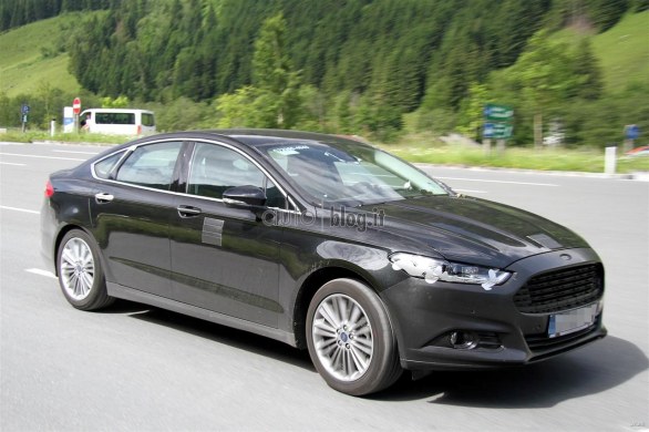 Ford Mondeo 2013 - foto spia