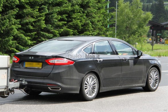 Ford Mondeo 2013 - foto spia