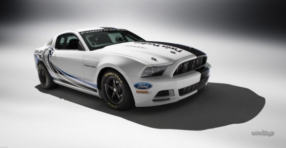 Ford Mustang Cobra Jet Concept: l\\'Ecoboost biturbo