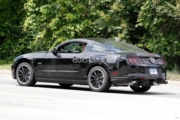 Ford Mustang foto spia