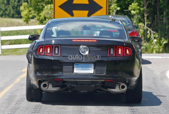 Ford Mustang foto spia