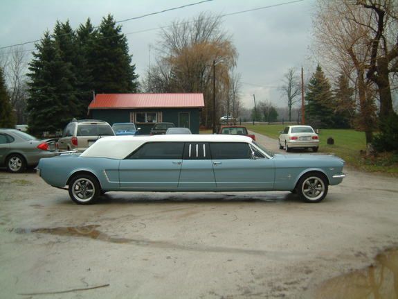 Ford Mustang Limousine