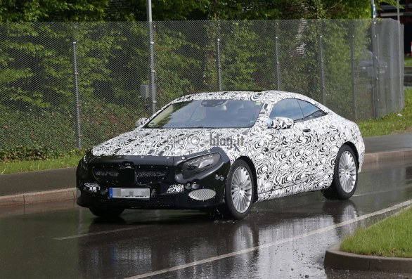 foto spia 2014 Mercedes Classe S Coupe
